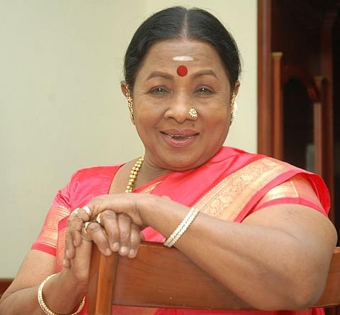 பூரண நலம் பெற்று மனோரமா வீடு திரும்பினார்