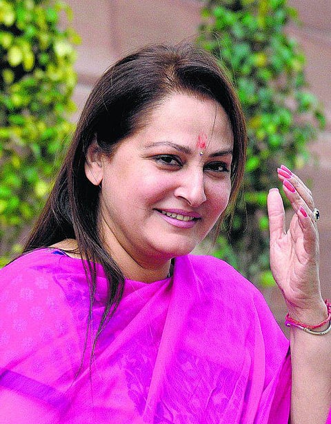 தேர்தல் விதி மீறல்: ஜெயப்பிரதா மீது வழக்கு