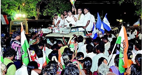 தென்சென்னை தொகுதியில் 42 வேட்பாளர்கள் போட்டி