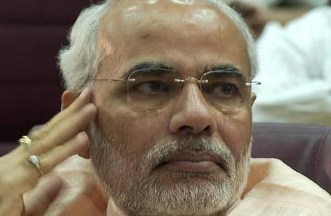 மனைவியிடம் இருந்து மோடி விலகியது ஏன்?- சகோதரர் சோமாபாய் விளக்கம்