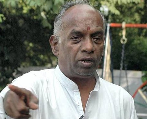 பாஜக, காங்கிரஸின் கறுப்பு பண புழக்கத்தை தடுக்க வேண்டும்: தேர்தல் ஆணையத்துக்கு கோவிந்தாச்சார்யா கடிதம்