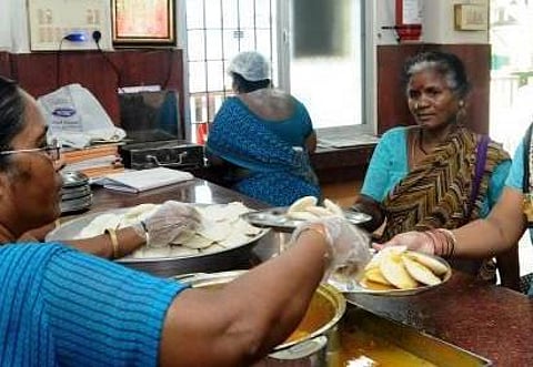 அம்மா உணவகத்துக்கு செல்போன் வழிகாட்டும்