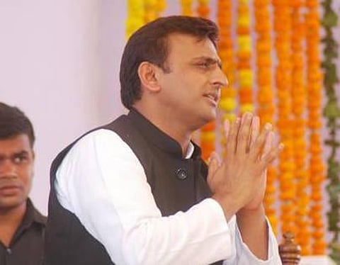 முஸ்லிம்கள் மீதான மோடியின் அன்பு போலியானது: அகிலேஷ்