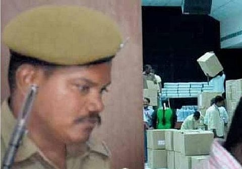 தென்சென்னை தொகுதியில் பயன்படுத்த 5 ஆயிரம் புதிய வாக்குப்பதிவு இயந்திரங்கள்: ஒரே நேரத்தில் 383 வேட்பாளர்களுக்கு வாக்களிக்க முடியும்