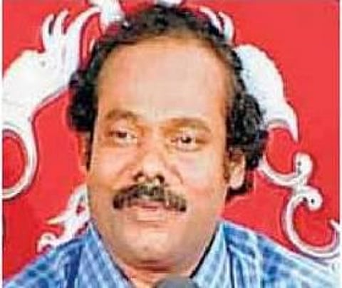 அம்மா பிரதமரானால் எதிர்க்கட்சி மாப்ளைங்க வாலைச் சுருட்டிக்கணும்: திண்டுக்கல் ஐ.லியோனி பேட்டி