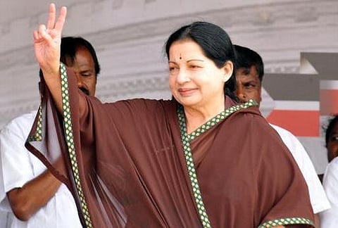 குஜராத்தைவிட பல துறைகளில் தமிழகம் முதலிடம் வகிக்கிறது: கிருஷ்ணகிரி பிரச்சாரக் கூட்டத்தில் ஜெயலலிதா பேச்சு