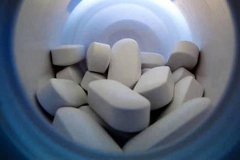 இந்திய பார்மா நிறுவனங்கள் மீது அமெரிக்க கட்டுப்பாடு: உத்திகளை வகிக்க அவசர கூட்டம்