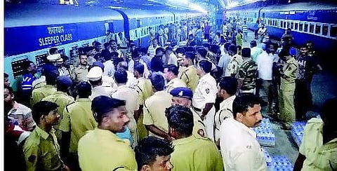 துணை ராணுவப்படை வீரர்கள்: 2 ஆயிரம் பேர் தமிழகம் வருகை