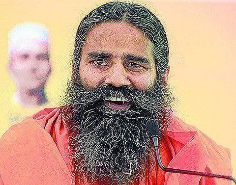 ‘தேனிலவு’ பேச்சால் சர்ச்சை: ராம்தேவ் மீது வழக்கு