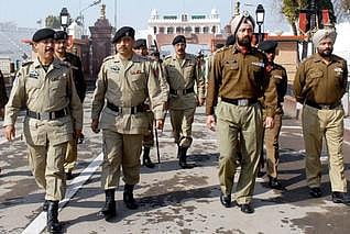 இந்திய எல்லையில் பாக். ராணுவம் மீண்டும் துப்பாக்கிச் சூடு