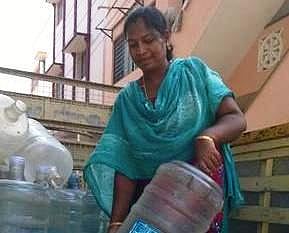 முகம் நூறு: பெண்ணாக இருப்பதே பெருமிதம்!