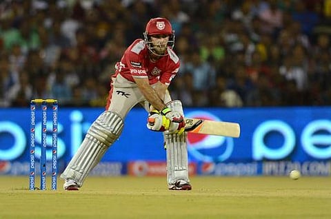 சச்சின், சேவாக்குடன் மேக்ஸ்வெல்லை ஒப்பிட்ட தோனி