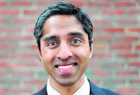 மருத்துவத்துறை தலைமைப் பதவிக்கு இந்தியர் வருவதைத் தடுக்க முயற்சி: அமெரிக்க எம்.பி.க்களுக்கு மருத்துவ இதழ் கடும் கண்டனம்