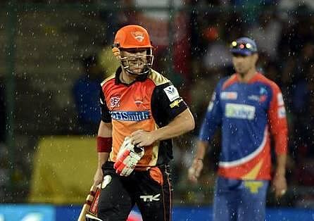 மழையால் பாதிக்கப்பட்ட ஆட்டத்தில் டெல்லியை வென்றது ஹைதராபாத்