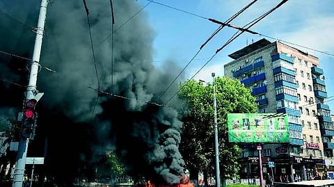 கிழக்கு உக்ரைனில் இன்று பொது வாக்கெடுப்பு: அரசுப் படைகள், எதிர்ப்பாளர்கள் மோதலால் பதற்றம்