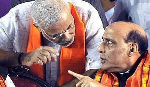 ஆர்.எஸ்.எஸ் தலைவர்களுடன் ராஜ்நாத் சிங் ஆலோசனை