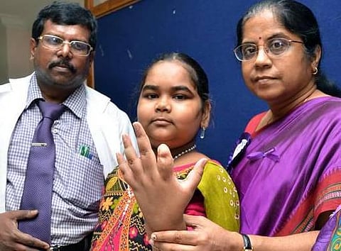 உள்ளுறுப்பு நோயால் கை, கால் செயலிழந்த கோவை சிறுமிக்கு அறுவை சிகிச்சை