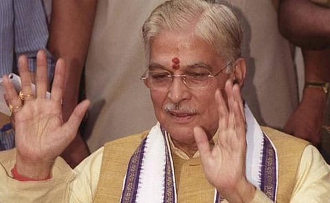 வாரணாசி தொகுதியை மோடிக்காக விட்டுக்கொடுத்ததில் வருத்தம் இல்லை- ஜோஷி கருத்து