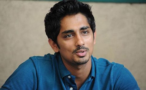 நானே சொல்கிறேன்.. அதுவரை பொறுங்கள்: சித்தார்த்