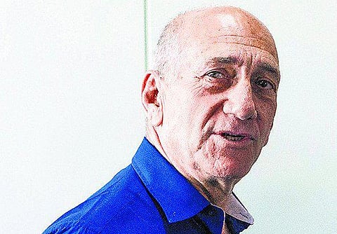 லஞ்ச வழக்கில் இஸ்ரேல் முன்னாள் பிரதமருக்கு 6 ஆண்டுகள் சிறை