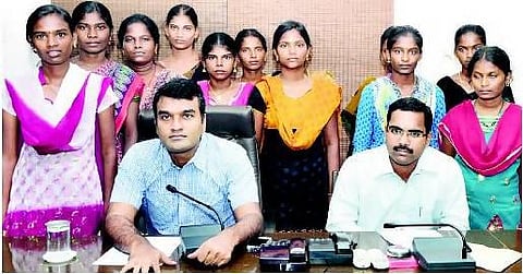 இளம்வயது திருமணத்திலிருந்து மீட்கப்பட்ட மாணவிகள் பிளஸ் 2 தேர்வில் சாதனை