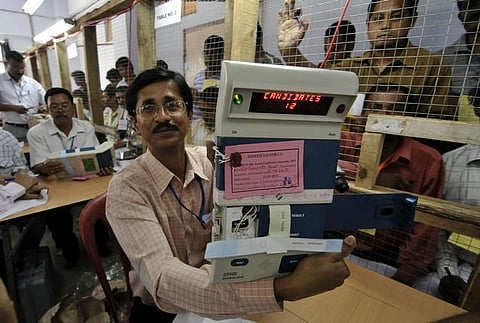 வாக்கு எண்ணிக்கை தொடங்கியது: திருவனந்தபுரத்தில் பாஜக வேட்பாளர் முன்னிலை