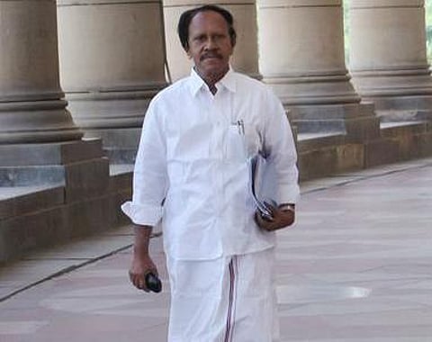 அதிமுக நாடாளுமன்றக் குழு தலைவராக தம்பிதுரை தேர்வு