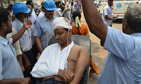 நெய்வேலி அனல் மின் நிலைய விபத்தில் அதிகாரி உயிரிழப்பு; 6 பேர் படுகாயம்