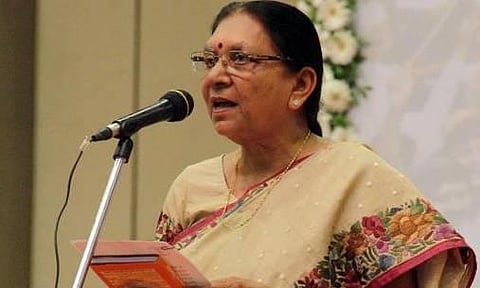 குஜராத் முதல்வர் ஆனார் ஆனந்திபென்