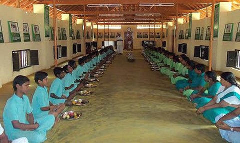 இயற்கை விவசாயம்.. மாட்டு வண்டிப் பயணம்.. ஆதரவற்ற குழந்தைகளின் நிழல்: ஆனைமலையில் ஓர் அற்புத ஆசிரமம்