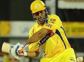 தோனி, டுபிளேசி அதிரடியில் பெங்களூரை ஊதியது சென்னை