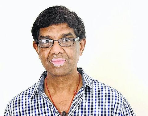 மோசமான சுற்றுலாப் பயண அனுபவம்: நீதிபதிகளிடம் லண்டன் பயணி முறையீடு- குற்றாலம் அருவியில் அடிப்படை வசதி கோரிய வழக்கில் தீர்ப்பு ஒத்திவைப்பு