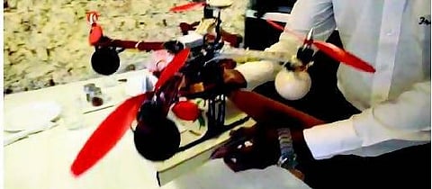 ஆளில்லா விமானம் மூலம் பீட்சா விநியோகம்: வழக்குப் பதிந்தது மும்பை போலீஸ்