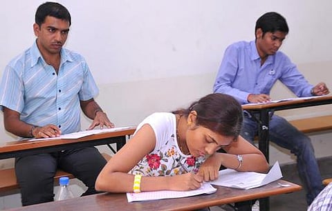 ஐஏஎஸ் தேர்வில் வயது வரம்பு, வாய்ப்புகளில் அனைத்து வகுப்பினருக்கும் 2 ஆண்டு சலுகை: இந்த ஆண்டு முதல் புதிய நடைமுறை அறிமுகம்