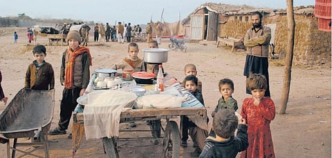 இரு வேறு பாகிஸ்தான்கள்!