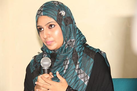 மதம் மாறினார் நடிகை மோனிகா: சினிமாவை விட்டு விலக முடிவு