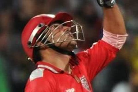 டெஸ்ட் கிரிக்கெட்டே சிறந்தது -மேக்ஸ்வெலுக்கு சேவாக் அறிவுரை