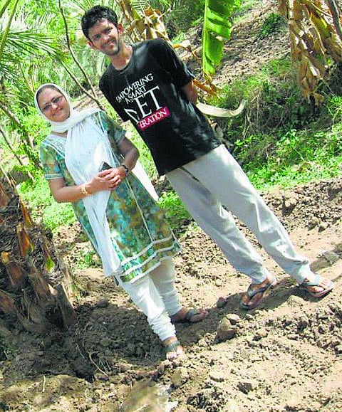 ஃபைசலுக்காக பிரார்த்திக்கும் அனைவருக்கும் நன்றி- கமீலா நாசர் உருக்கம்