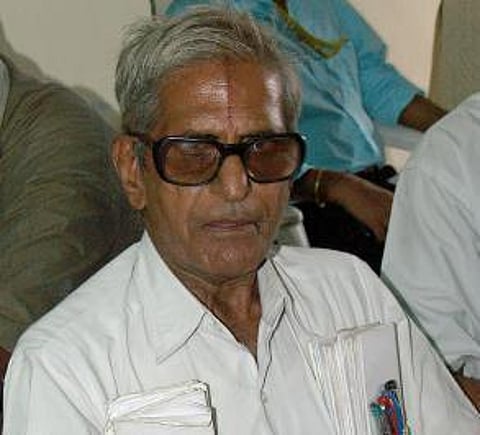 தமிழக அரசுக்கு எதிராக முதல்வரே செயல்படுவதா?: நீதிமன்றத்தில் டிராபிக் ராமசாமி மனு