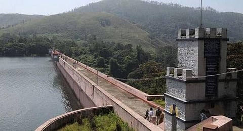 முல்லை பெரியாறு: மத்திய அரசு மத்தியஸ்தம் செய்ய வேண்டும்- கேரள சட்டமன்றத்தில் ஒருமனதாக தீர்மானம்