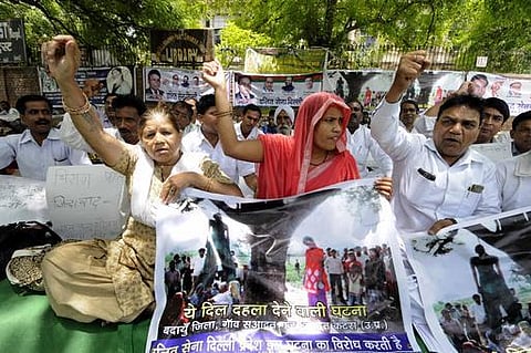 ம.பி.யில் பயங்கரம்: பெண்ணை கூட்டுப் பாலியல் பலாத்காரம் செய்ததாக கணவர் உள்பட 10 பேர் கைது