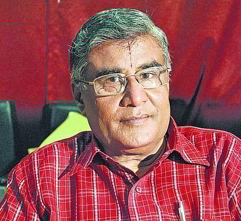 ரத்த தானத்தில் சதமடித்த சீனிவாச தாதம்- 65 வயதில் 146 முறை தானம்