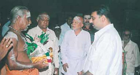 கடந்த 60 ஆண்டுகளில் 1000 ஆலயங்களுக்கு குடமுழுக்கு : ஆன்மிகத்தோடு தமிழ் வளர்க்கும் ஜமீன் நாராயணன் செட்டியார்