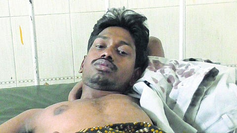 இளைஞர் மீது துப்பாக்கிச்சூடு: காதல் தகராறில் பயங்கரம் - மத்திய ரிசர்வ் படை காவலர் உள்ளிட்ட இருவர் கைது