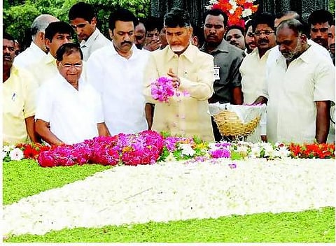 ஆந்திர சட்டமன்ற முதல் கூட்டம் தொடங்கியது: காங்கிரஸ் உறுப்பினர் ஒருவர்கூட இல்லை