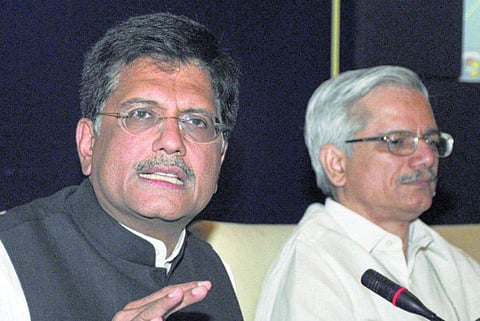 கோல் இந்தியா உற்பத்தியை அதிகரிக்க வேண்டும்