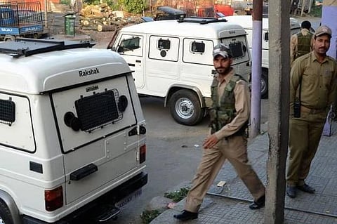 காஷ்மீரில் என்கவுன்டர்: தீவிரவாதி சுட்டுக்கொலை