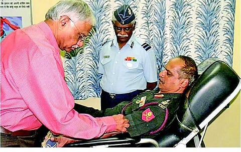 டாக்டர்களும் கேப்டனாகலாம்