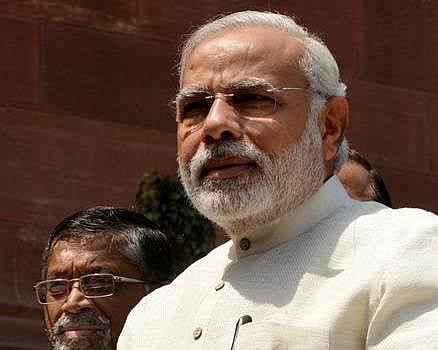 கள்ளச்சந்தை வியாபாரிகள், பதுக்கல்காரர்களை ஒடுக்க விரைவு நீதிமன்றங்கள்: மாநிலங்களுக்கு பிரதமர் மோடி யோசனை ல்