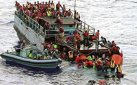 நடுக்கடலில் நின்ற படகு: ஆஸ்திரேலியாவில் தஞ்சம் தேடிச் சென்ற ஈழத் தமிழர்கள் தவிப்பு